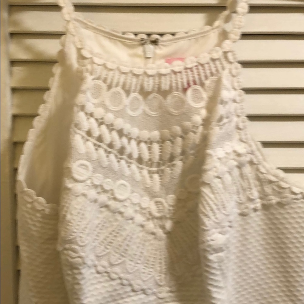 White Lilly Pulitzer - Picture 2 of 4